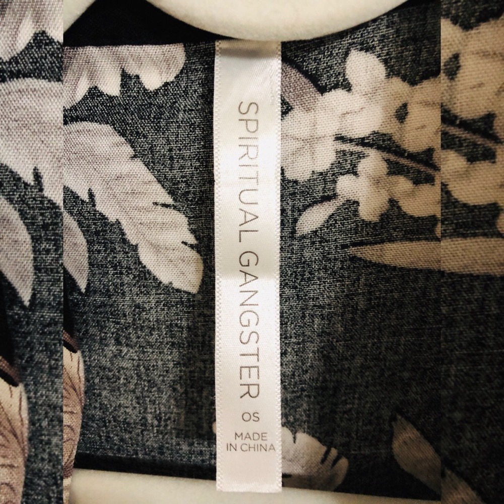 Spiritual Gangster Maya Kimono 🖤 - Picture 4 of 4